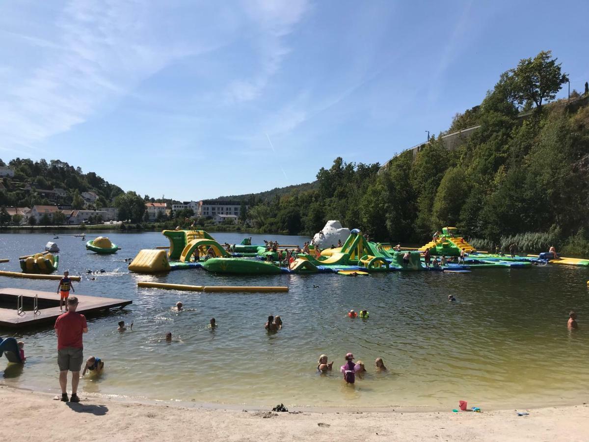 Tvedestrand Fjordhotell - Unike Hoteller Экстерьер фото