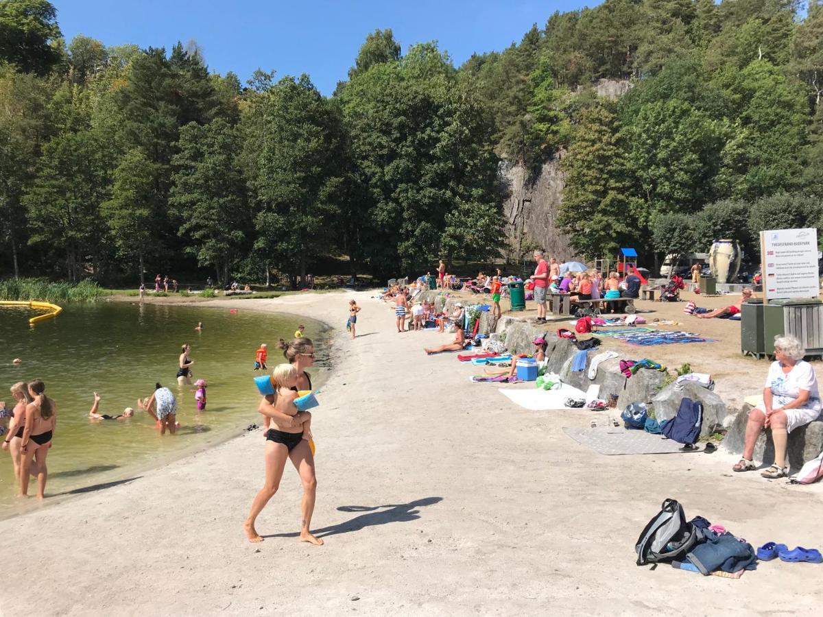 Tvedestrand Fjordhotell - Unike Hoteller Экстерьер фото